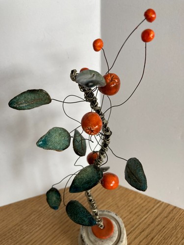Twisted Wire Art Orange Fruit Tree Sculpture Signed Handmade 9.75" Tall - Picture 10 of 17