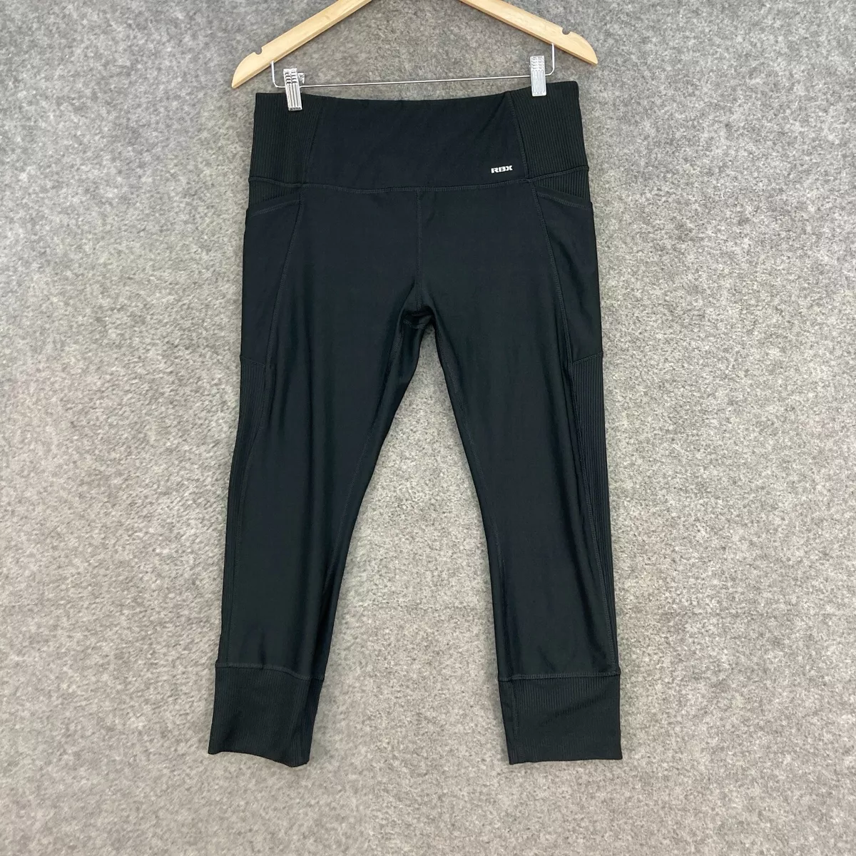 Reebok fitted shop capri