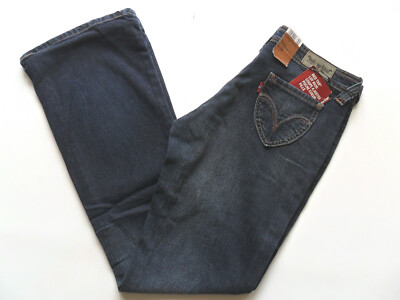 Levi's Mädchen Vintage 526 Red Tab Boot Cut Herz Tasche Denim Jeans Dark Wash