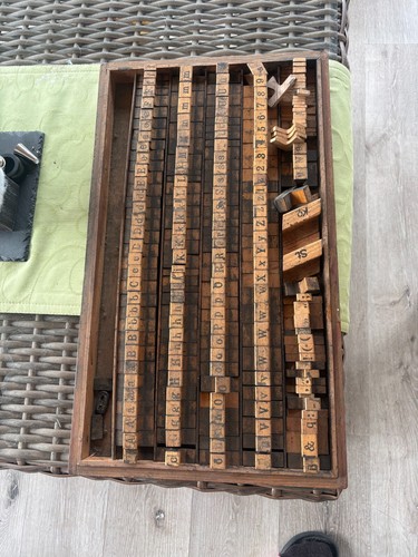 Stempelsatz, Druckbuchstaben Satz