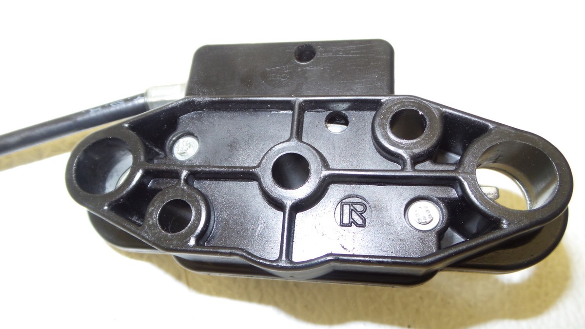 06-07 KAWASAKI NINJA ZX14r PASSENGER SEAT LATCH LOCK ASSEMBLY