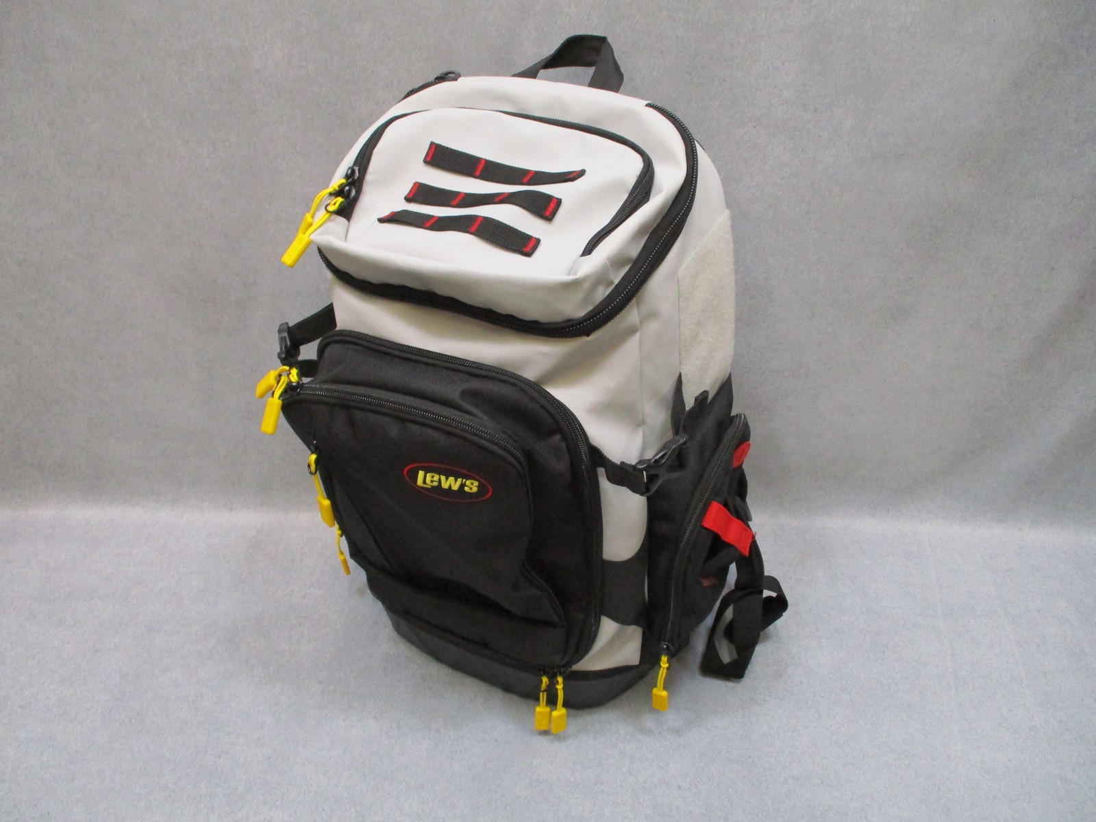 Lew's Custom Pro Fishing Backpack Tackle Bag - Very Good Used Condition