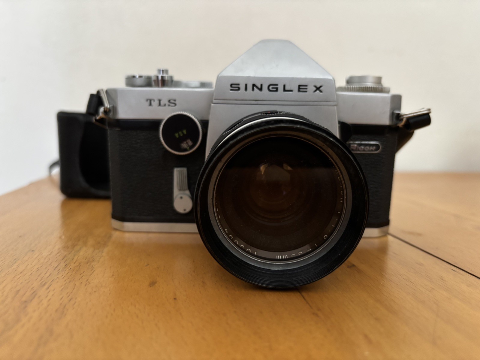Fotocamera Reflex Analogica 35mm Ricoh Singlex TLS foto 4