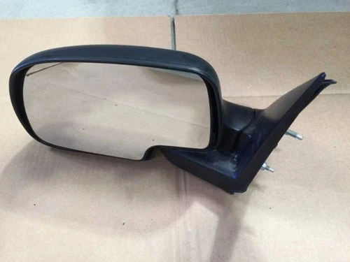 99 00 01 02 03 04 05 06 07 SILVERADO 1500 L. SIDE VIEW MIRROR 17631
