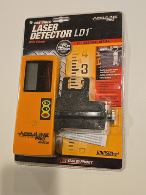 Johnson 40-6700 Red Beam Laser Level LCD Detector - Red Rotary Beams