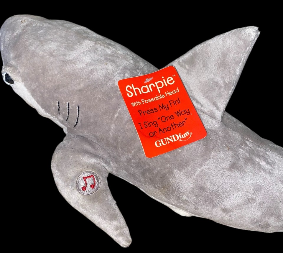 Gund Sharpie, Singing 20