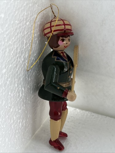Jugador de tenis vintage con decoración de raqueta o adorno de árbol - Imagen 3 de 9