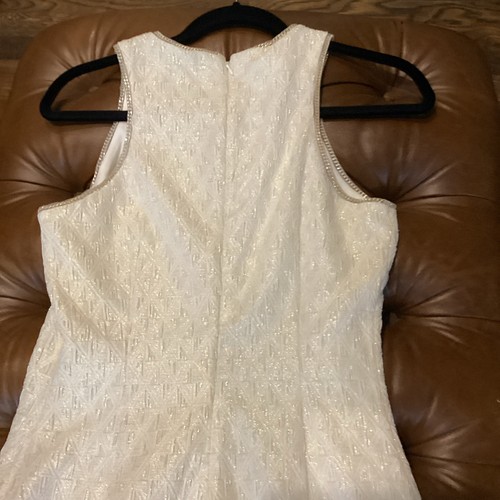 BELLE BADGLEY MISCHKA Dress Womens Sz 4 Champagne Gold Chain Trim Sheath - Picture 7 of 8