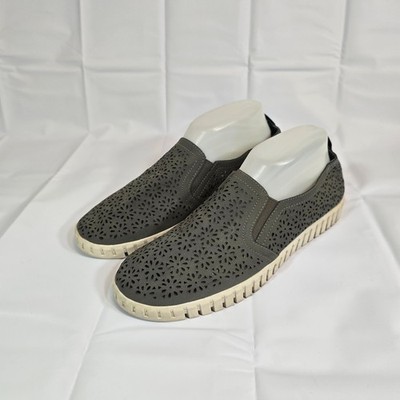 JSport Jambu Slip On Loafers Flats Women Size 10 Floral Laser Cut Gray Comfort