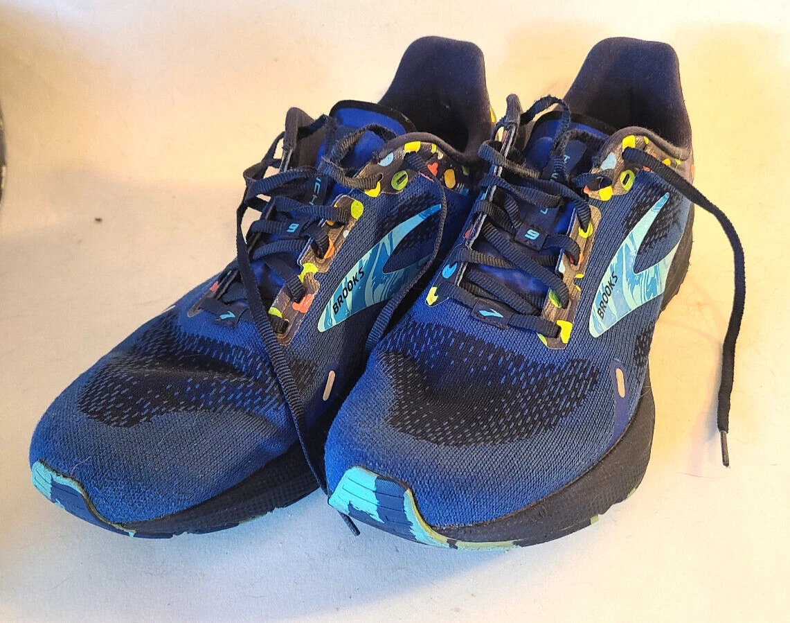 Brooks launch size 11 sale