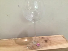 VTG Romanian Etched Wine crystal Glass Grape Leaf baloon style 7.25''X2.25