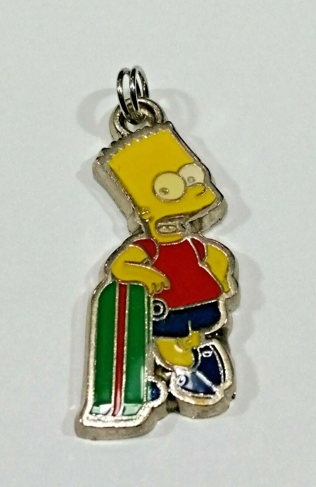 Pendentif bijoux argenté Bart Simpsons Skateboard émail - Pendant Necklace 3cm - Photo 1/1