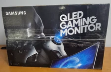 Samsung CFG73 27” QLED Curved Gaming Monitor 144Hz | Gamer - Streamer Setup