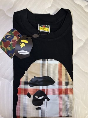 Bape Black T-Shirt Size L M S Brand mew with bag and tags