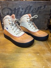 Nike Woodside 2 ACG High Sesame Hot Curry Duck Boot Size 5.5Y Youth 7 US Women
