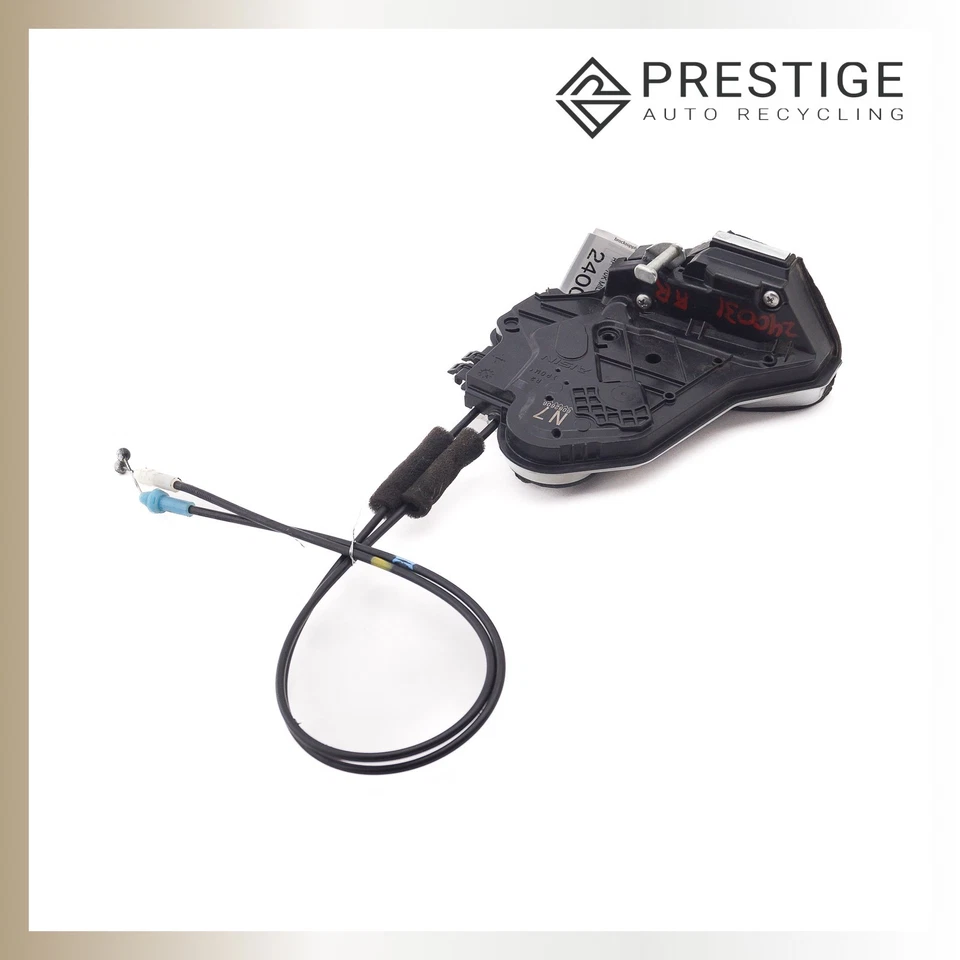 Actuador de cierre de puerta trasero derecho 15-2025 PRIUS V CROWN CAMRY RAV4 69050-48060 Foto 3 de 4