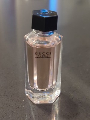 Gucci Flora Eau de Toilette for Women Mini Travel Size 5mL NWOB As Pictured 