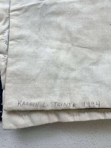 Vintage handgenähter Quilt Block Blume signiert Kaaren Steiner Wandbehang Cottagecore - Bild 6 von 8