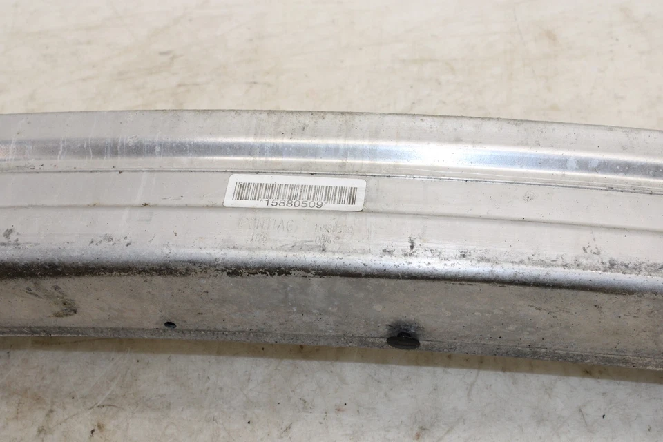 Barra de impacto de refuerzo delantero Pontiac Solstice 2006-2009 OEM GQ34 Foto 3 de 4