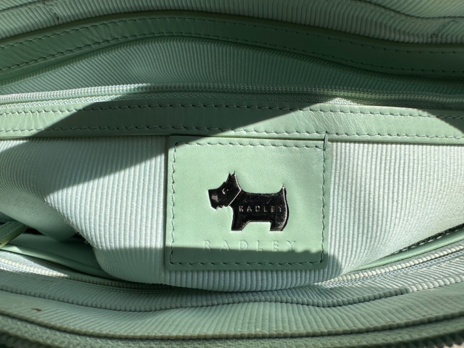 Radley Signature Bag 2009 'Without a Paddle' with Coin Purse and