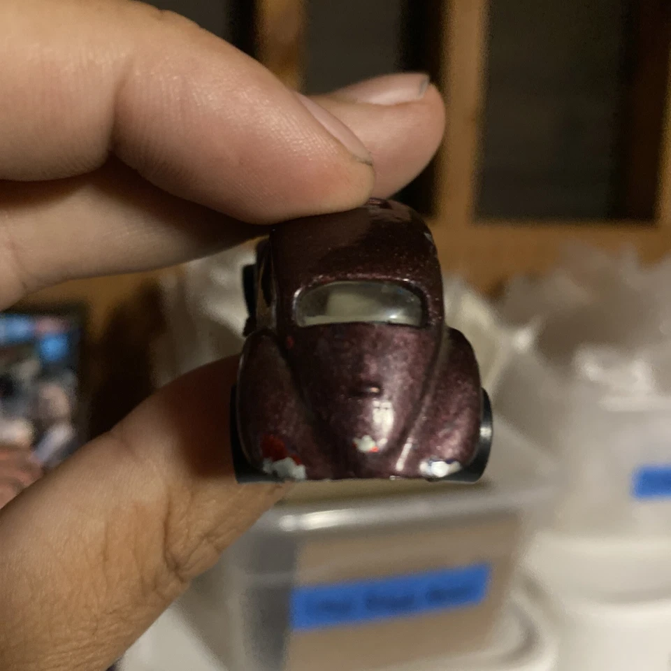 Hot Wheels Redline 1967 VW Bug • Maroon Repaint • No Sunroof • USA • Vintage - Image 2 of 4