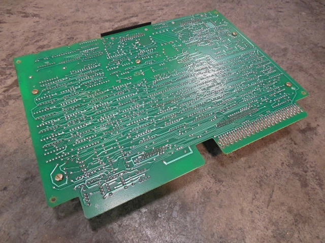 Módulo General Electric IC600YB945B ASCII/BASIC Rev. USADO 08 Foto 3 de 4