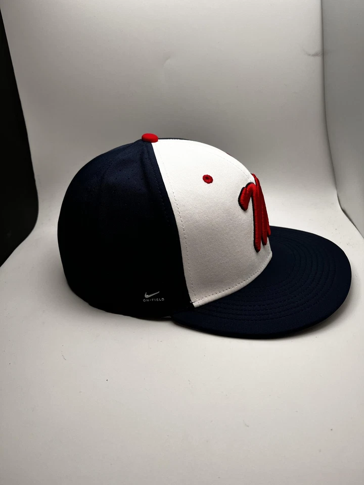 Gorra ajustada Ole Miss Rebels para hombre 7 5/8 azul NCAA béisbol Dri Fit Nike Foto 3 de 4