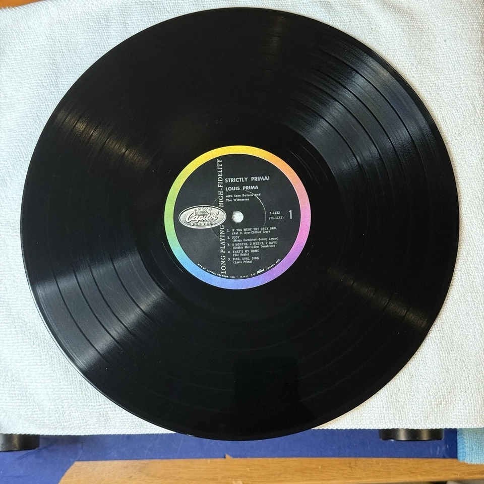 LOUIS PRIMA Strictly Prima! – 1959 Capitol NM Vinyl 1st Pressing Mono T-1132 - Image 4 of 4