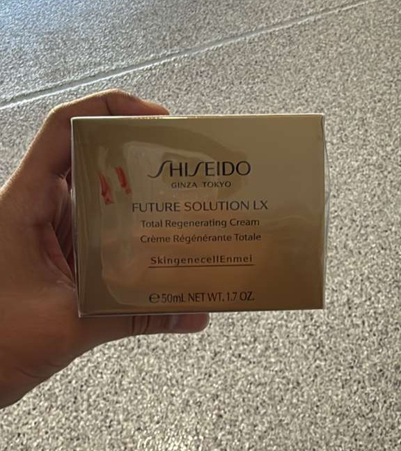 Shiseido Future Solution LX Total Regenerating Cream 50ml/1.7 oz - New