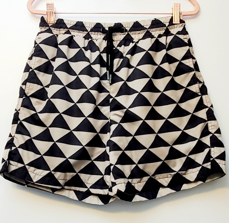 Maison Article Hybrid Geometric Drawstring Mesh L… - image 1