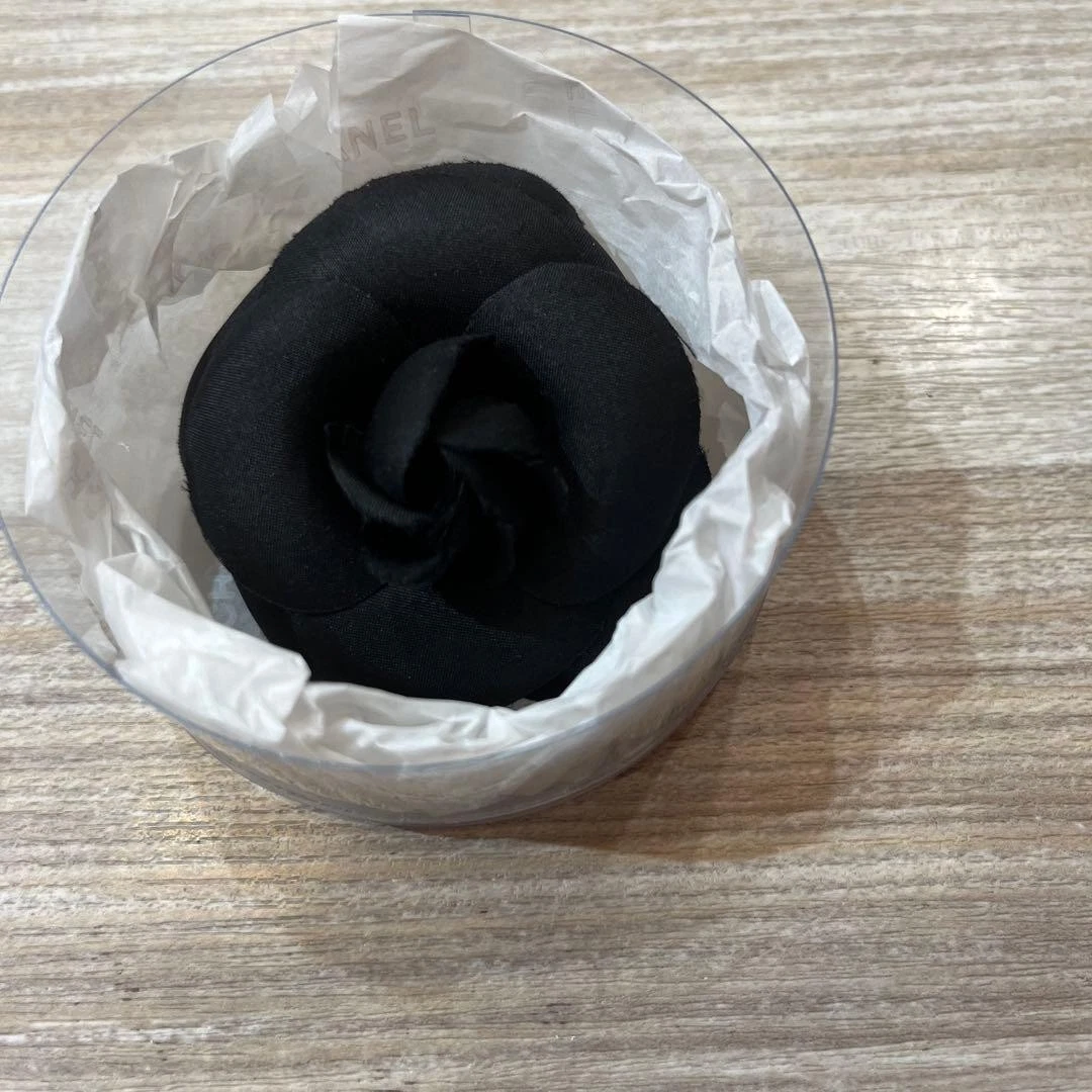 25+ CHANEL Flowers & Plants Fashion Brooches for sale | Updated