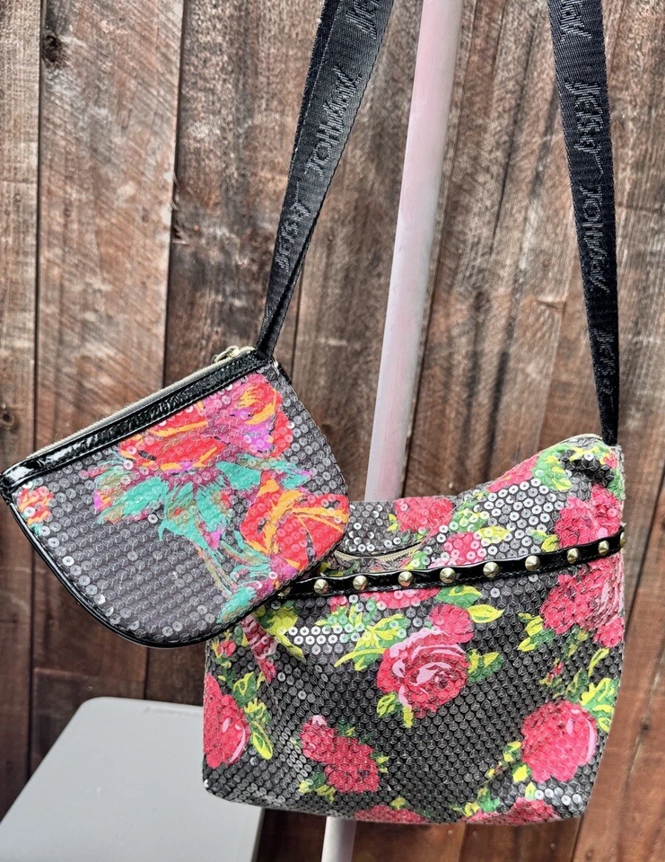 Bandolera Betsey Johnson Flor Lentejuelas con Monedero Foto 2 de 4