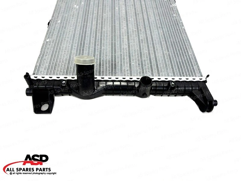 OEM Genuine Radiator for Tata Xenon 2015 - Image 4 of 4