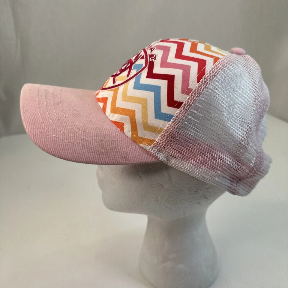 Gorra de béisbol ajustable Ariat rosa a rayas Foto 2 de 4