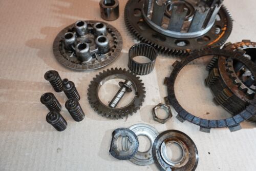 Suzuki Gsxr gsxr400 400 GK71 1986 clutch basket DAMAGED engine motor - Picture 3 of 12