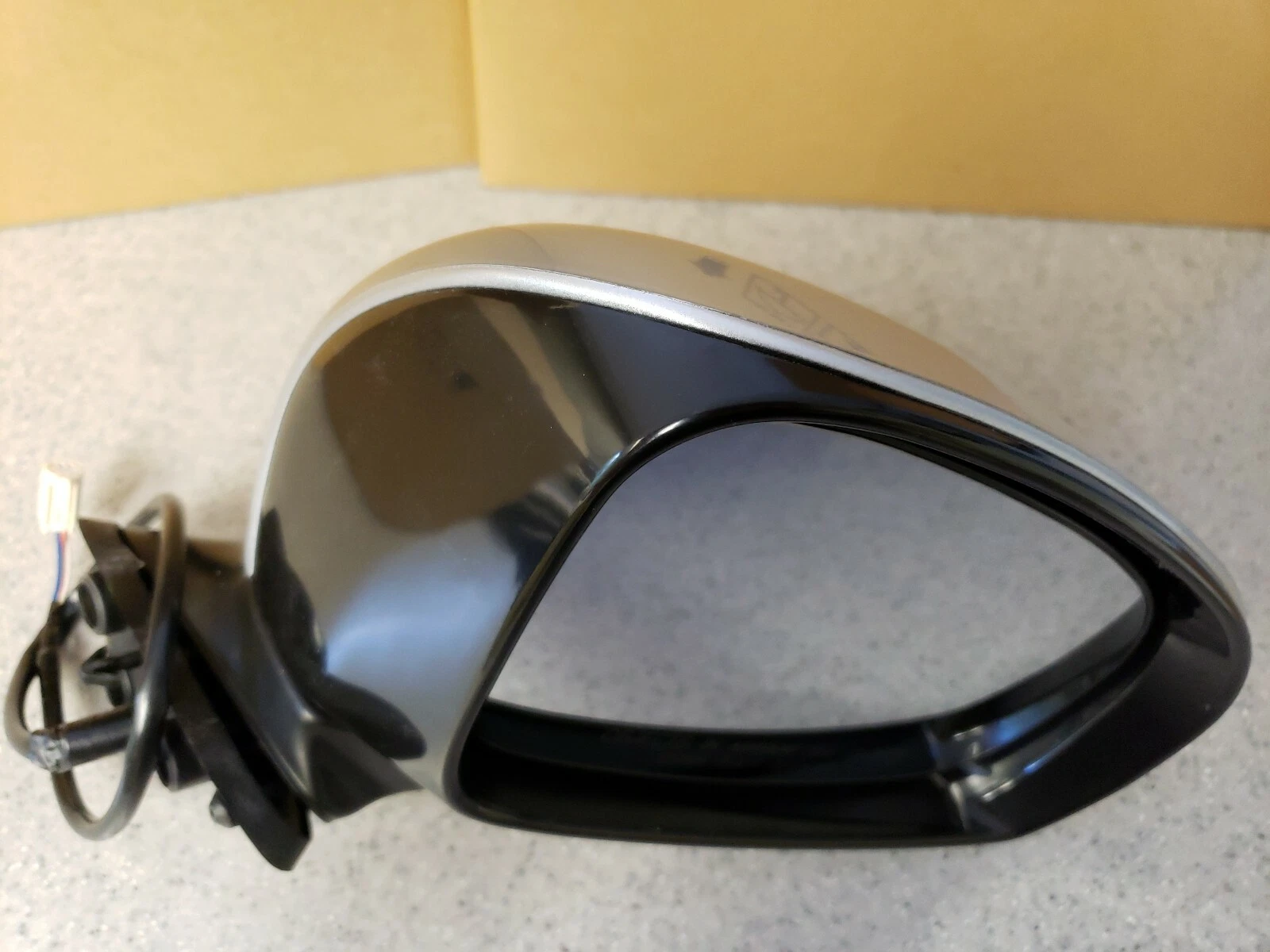 NEW SILVER Mirror Fits 2010-15 Toyota Prius Passengers Right Power Non-Heated