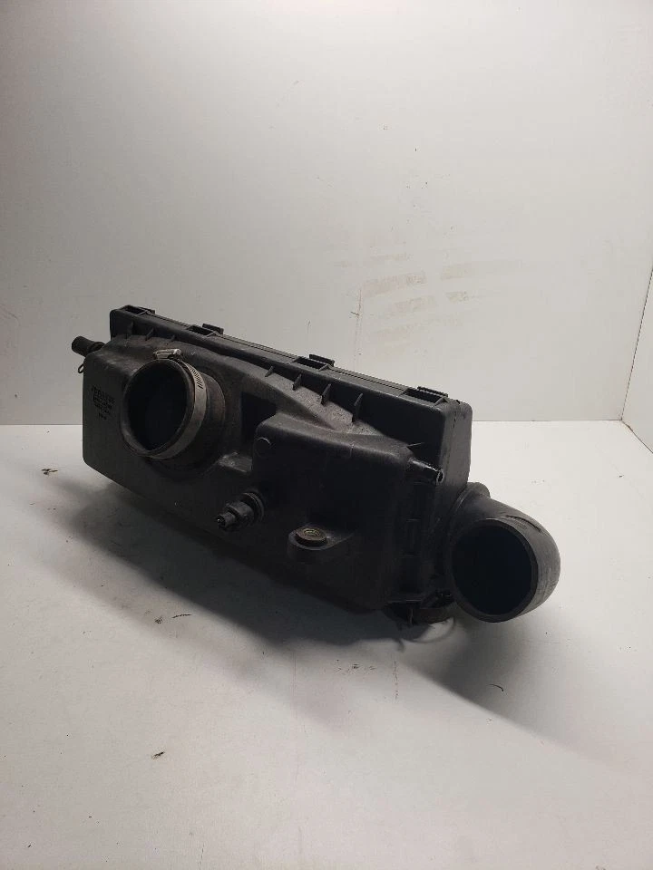 Purificador de aire 2,5 L 4 cilindros sin turbo compatible 03-06 BAJA 1405205 Foto 2 de 4