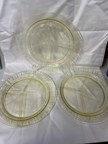 3 HOCKING YELLOW DEPRESSION GLASS CAMEO BALLERINA DIVIDED GRILL PLATES