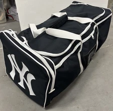 New York Yankees Team Issued Used Travel Equipment Bag - Navy Blue MLB