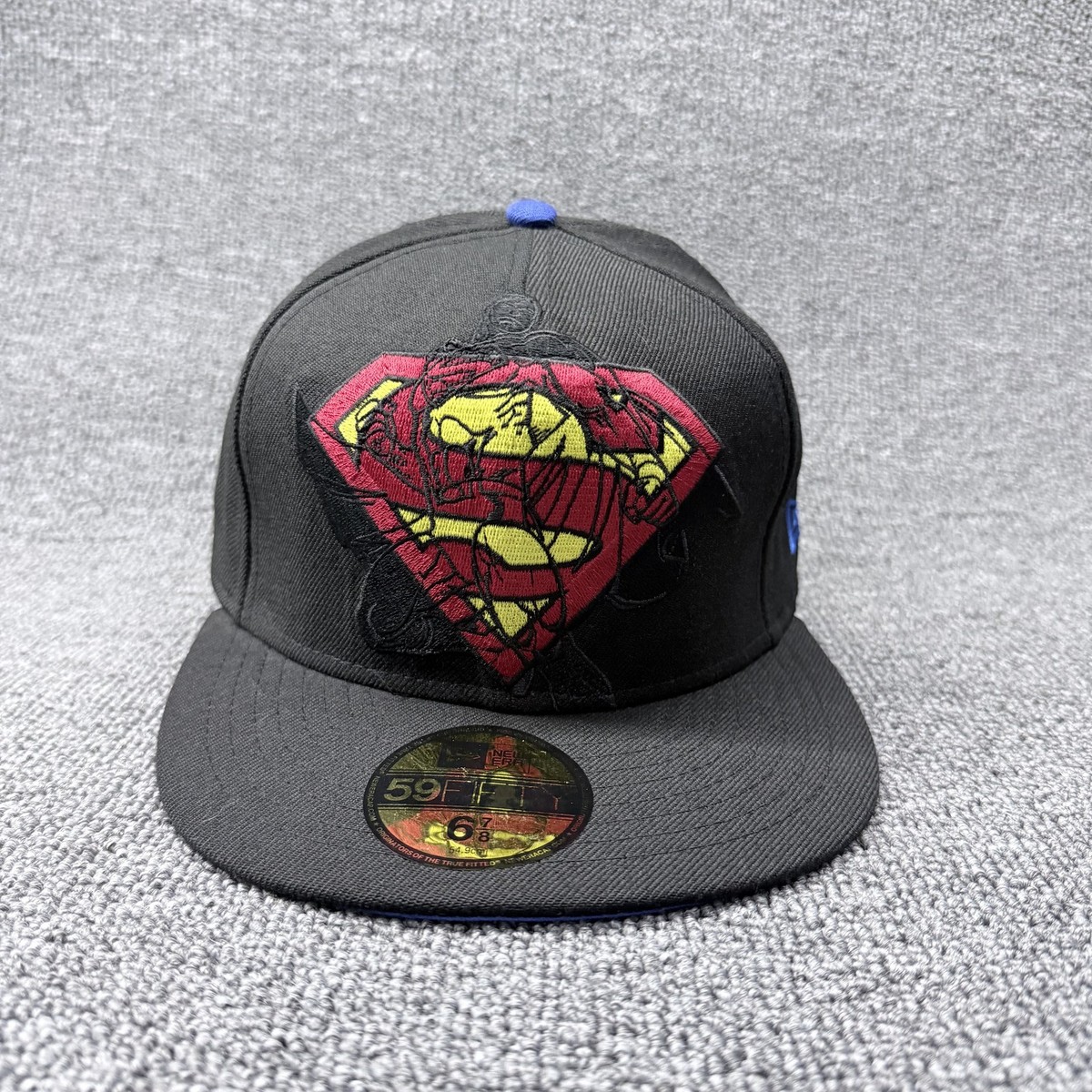New Era 59FIFTY Superman Fitted Hat Black Blue Underbrim Size 6 7/8 DC Comics
