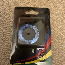 Campagnolo Cassette Lock ring Blue 11t Lightweight Alloy Lockring 27mm
