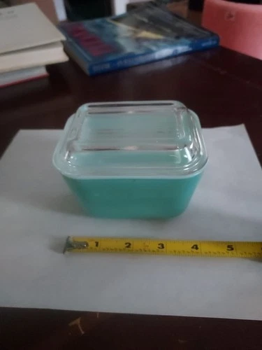 Vintage Small Turquoise Pyrex Dish With Lid