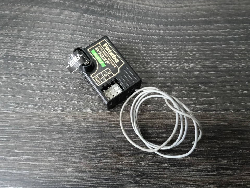 Futaba Mega Tech 3PM FM 40MHz Transmitter & Receiver Set 3 Channel RC Radio Set - Image 4 of 4