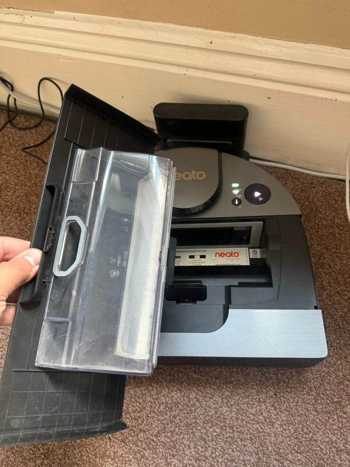 Neato Robotic Vacuum Cleaner D10 - Image 3 of 4