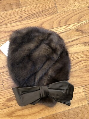 Elegant vintage fur hat Vintage Fur Hat, Mink Fur Cap (B613), Medium to Dark Brown  main image 4