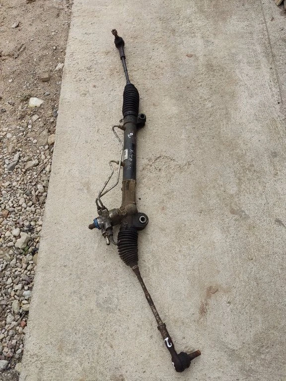 Nissan X-Trail T30 2004 power steering rack gear 8H905403100 