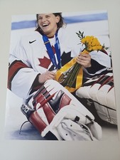 Kim St-Pierre Team Canada Unsigned Photo 8x10 Hockey Woman Olympic 2002 HOF 20