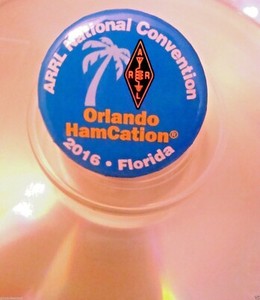 ARRL ORLANDO HAMCATION 2016 NAT'L CONVENTION HAM RADIO OPERATOR ROUND PIN BUTTON