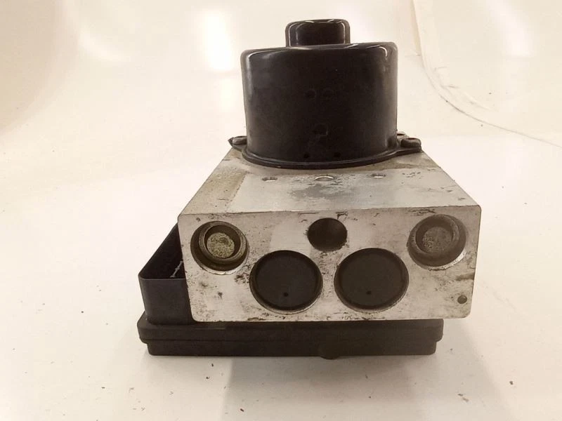 Bomba ABS Mercedes Benz C240 2002 03 04 2005 OEM 2095450232 Foto 4 de 4