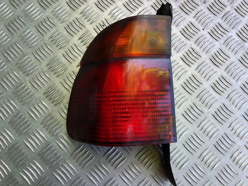 BMW 5 E39 Rücklicht hinten links E1502 2.00 Petrol 100kw 2001 29113780